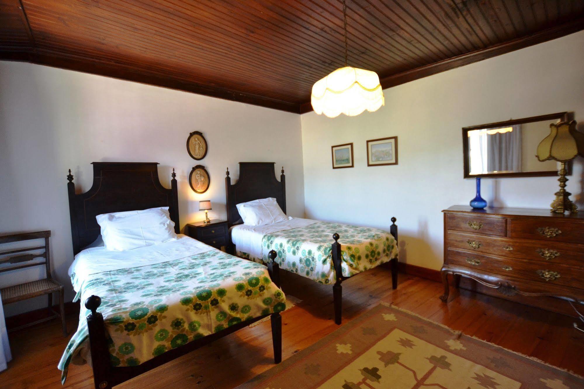 Bed and Breakfast Casa Dos Assentos De Quintiaes à Barcelos Extérieur photo