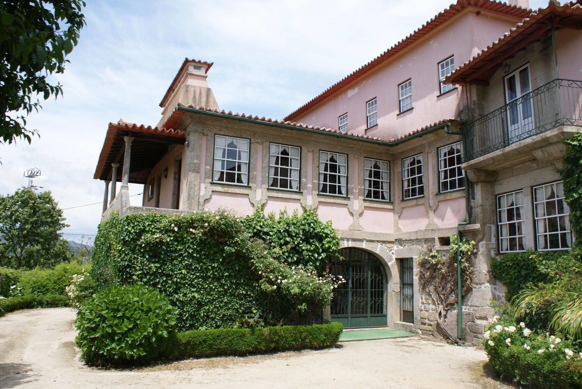 Bed and Breakfast Casa Dos Assentos De Quintiaes à Barcelos Extérieur photo